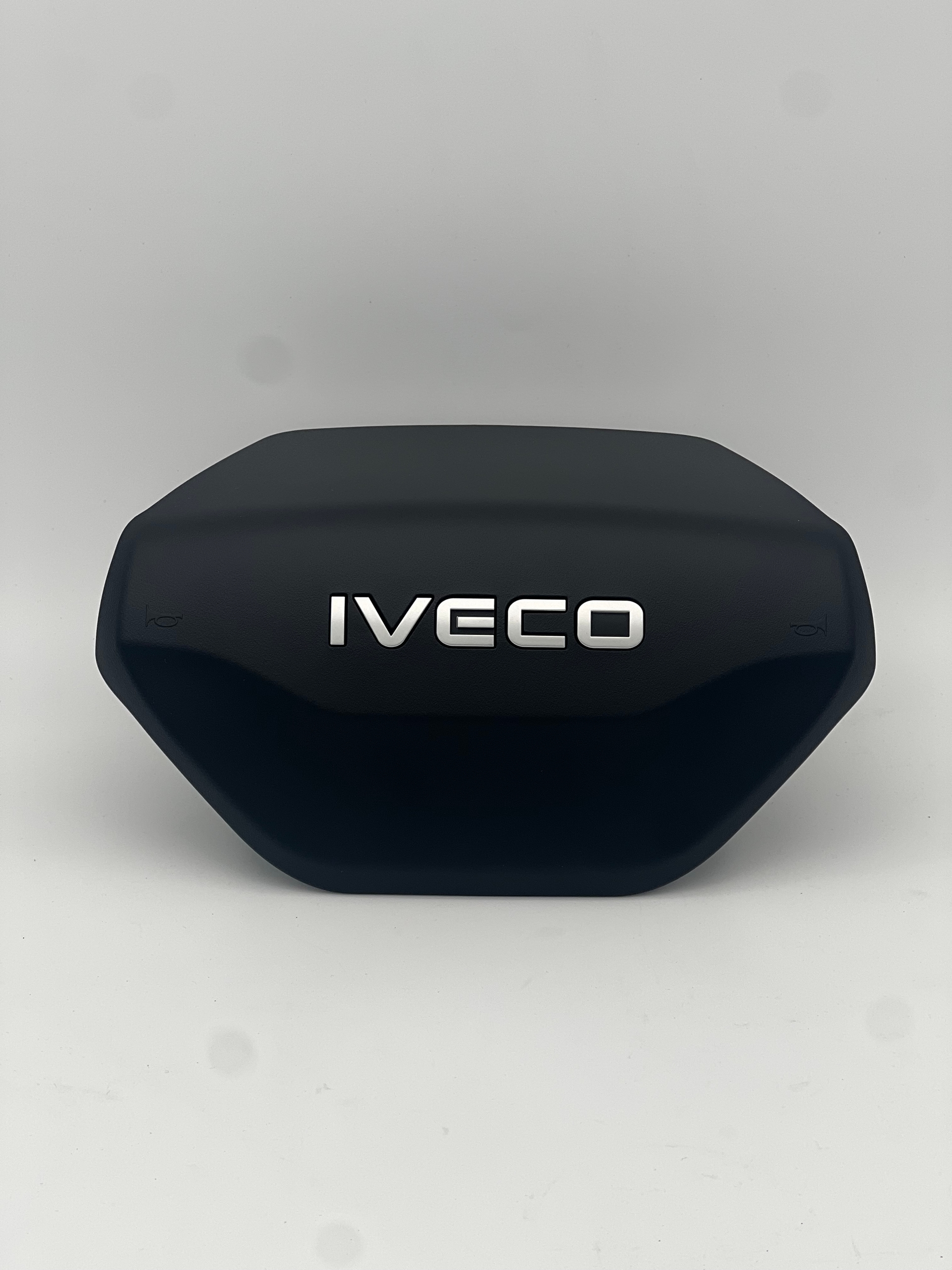 غطاء استيرسو دبور  7675  IVECO - Image 1