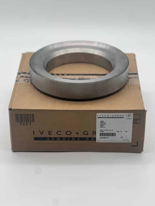 قيرة بروليو عجلة خلفية  380  8171  IVECO