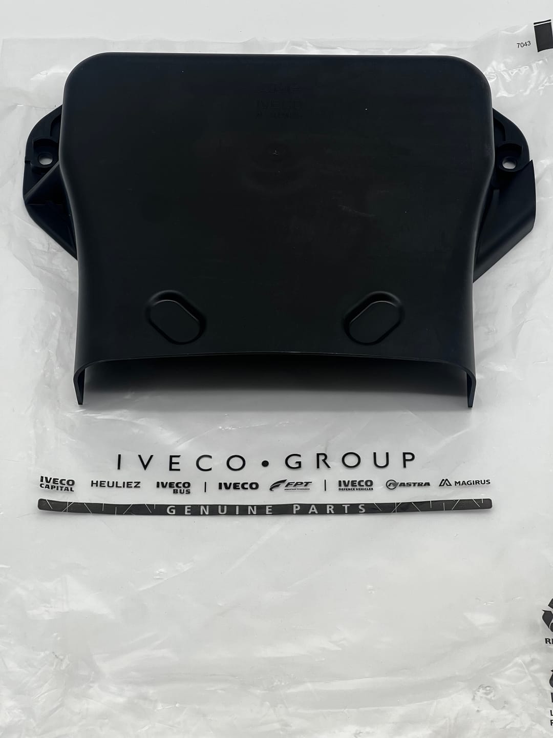 بلاستكة بيانتو قابينة امامية فراشة 1045  IVECO