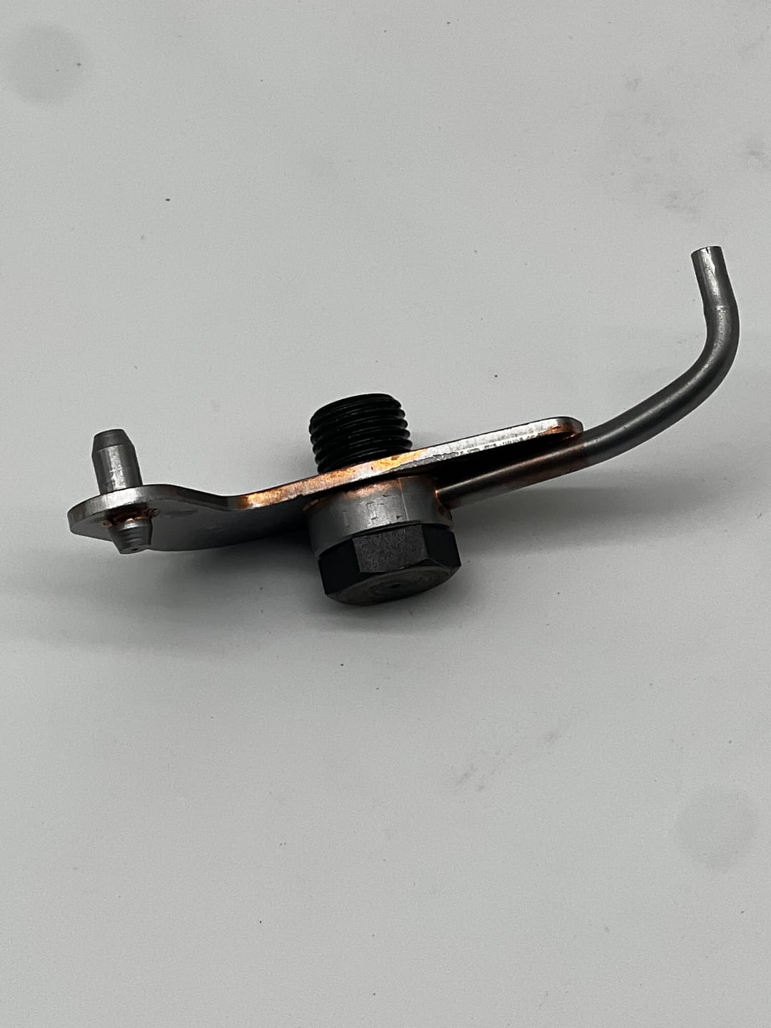 بخاخ زيت كورسا 13  9597  IVECO