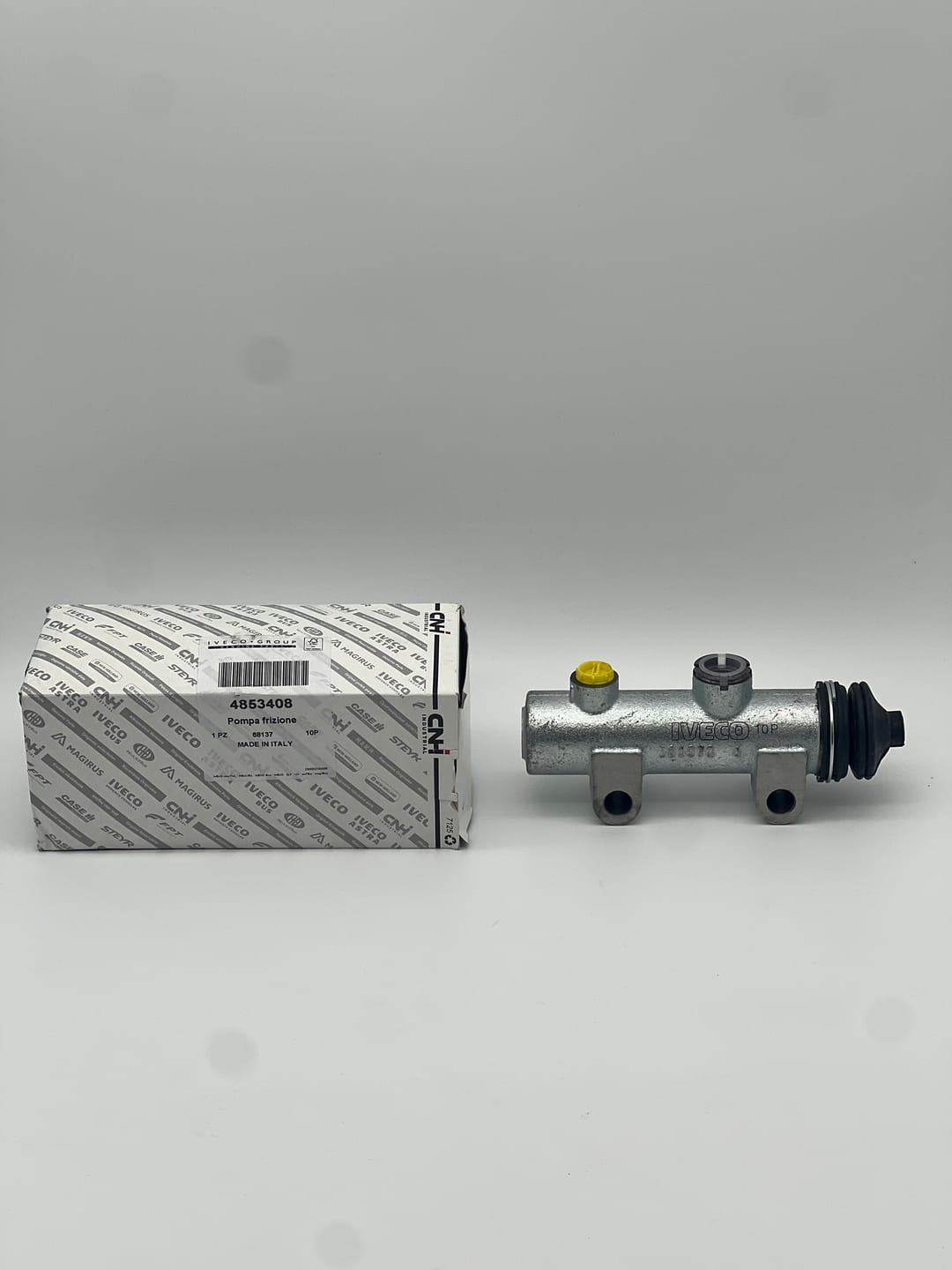 بومبة فرسيوني علوية الموديل الأول 3408 IVECO